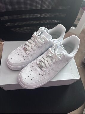 Classic airforce 1 size 8.5 women’s